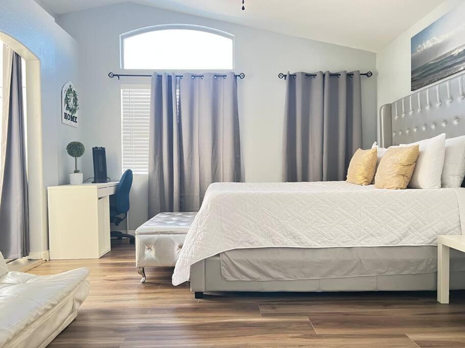 ラスベガス Oasis Pool House, Optional Pool Heaterヴィラ エクステリア 写真
