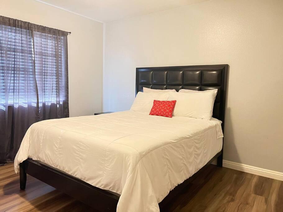 ラスベガス Oasis Pool House, Optional Pool Heaterヴィラ エクステリア 写真